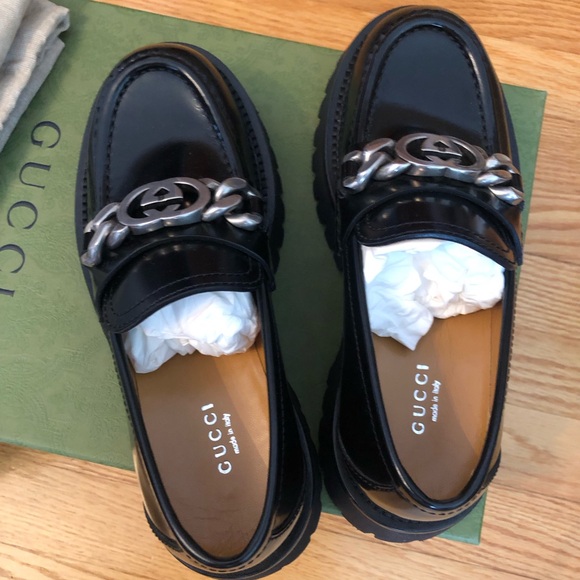 Gucci Size 36 Women's Chain Lug Loafer - Picture 6 of 9
